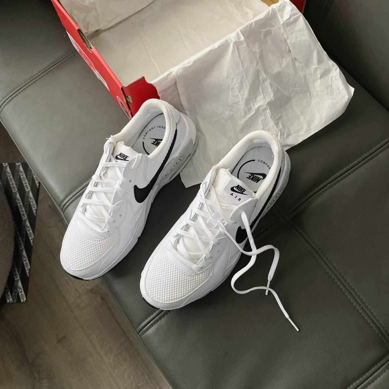 giày thể thao chính hãng, giày nike chính hãng, giày adidas chính hãng, giày newbalance chính hãng, giày converse chính hãng, giày puma chính hãng, giày vans chính hãng, giày asics chính hãng, giày everlast chính hãng, nước hoa chính hãng, ba lô, dép, dép quai ngang