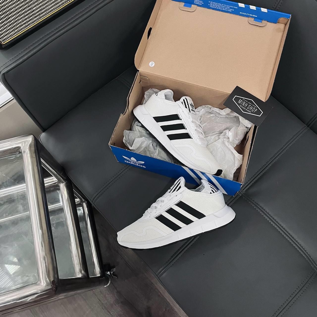 giày thể thao chính hãng, giày nike chính hãng, giày adidas chính hãng, giày newbalance chính hãng, giày converse chính hãng, giày puma chính hãng, giày vans chính hãng, giày asics chính hãng, giày everlast chính hãng, nước hoa chính hãng, ba lô, dép, dép quai ngang