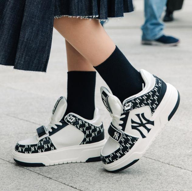 Giày thể thao, Balo thể thao, Nón thể thao, Thương hiệu giày nổi tiếng, Giày Adidas, Giày Nike, Balo Nike, Balo Adidas, Nón Nike, Nón Adidas