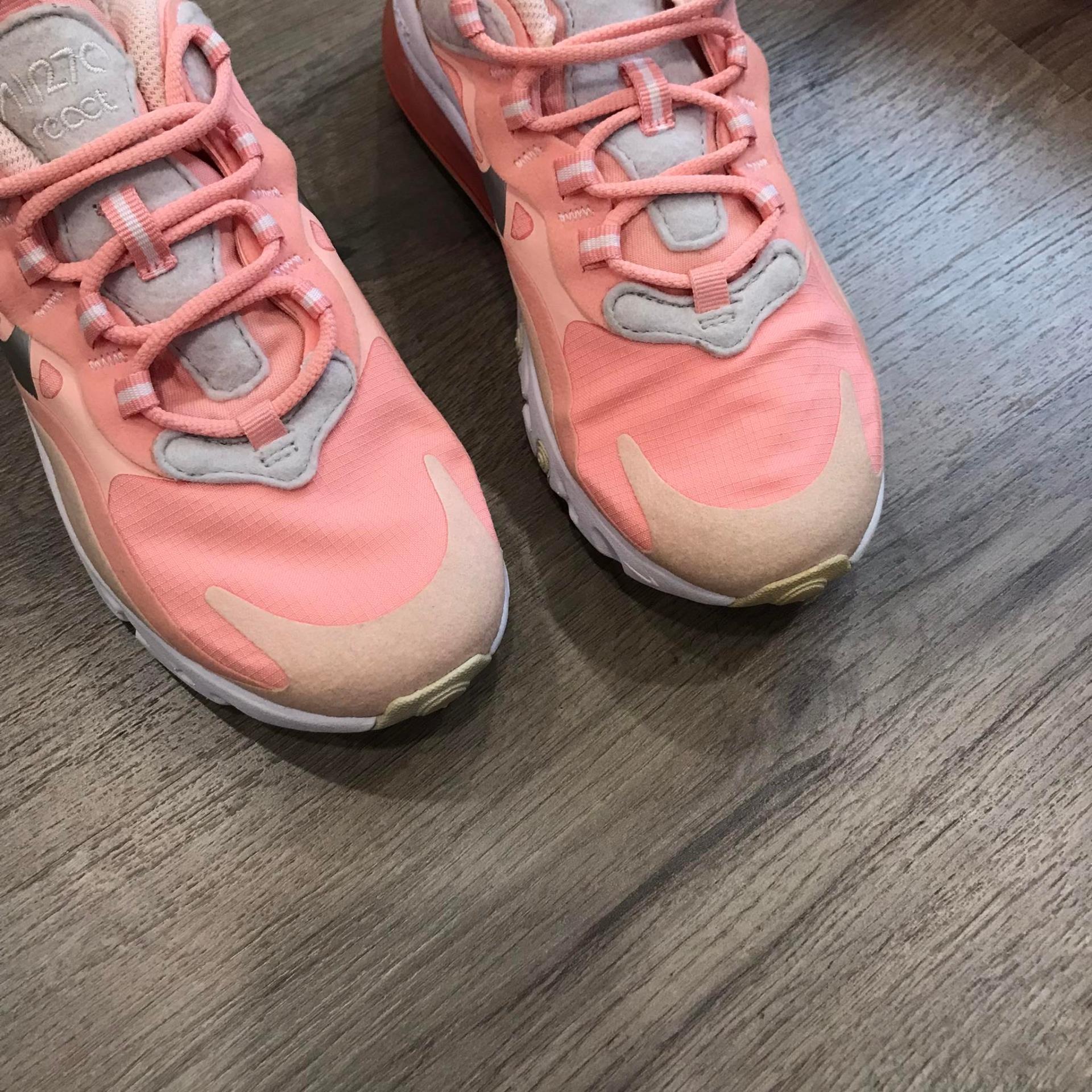 giày thể thao chính hãng, giày nike chính hãng, giày adidas chính hãng, giày newbalance chính hãng, giày converse chính hãng, giày puma chính hãng, giày vans chính hãng, giày asics chính hãng, giày everlast chính hãng, nước hoa chính hãng, ba lô, dép, dép quai ngang