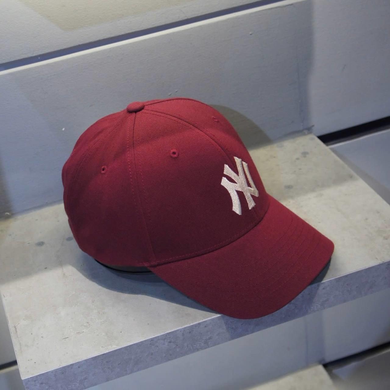 Giày thể thao, Balo thể thao, Nón thể thao, Thương hiệu giày nổi tiếng, Giày Adidas, Giày Nike, Balo Nike, Balo Adidas, Nón Nike, Nón Adidas