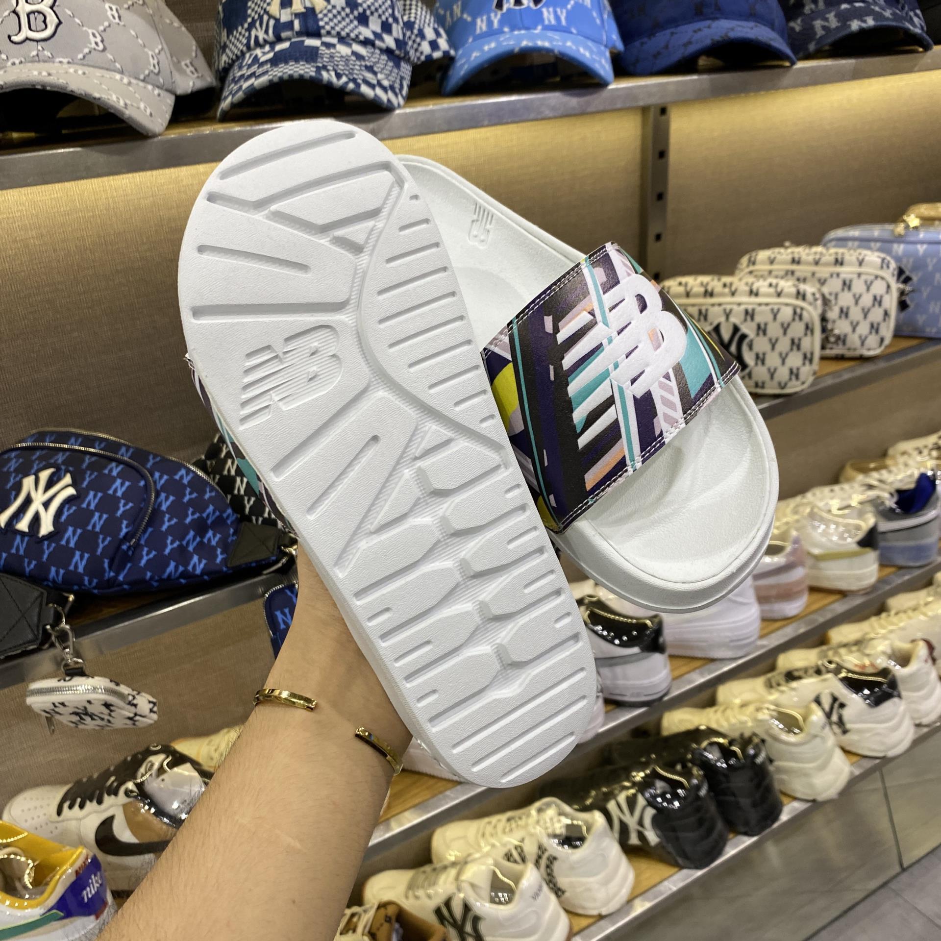 Giày thể thao, Balo thể thao, Nón thể thao, Thương hiệu giày nổi tiếng, Giày Adidas, Giày Nike, Balo Nike, Balo Adidas, Nón Nike, Nón Adidas