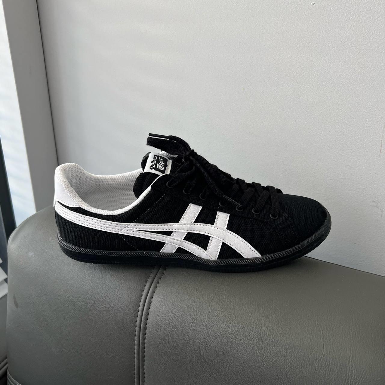 giày thể thao chính hãng, giày nike chính hãng, giày adidas chính hãng, giày newbalance chính hãng, giày converse chính hãng, giày puma chính hãng, giày vans chính hãng, giày asics chính hãng, giày everlast chính hãng, nước hoa chính hãng, ba lô, dép, dép quai ngang