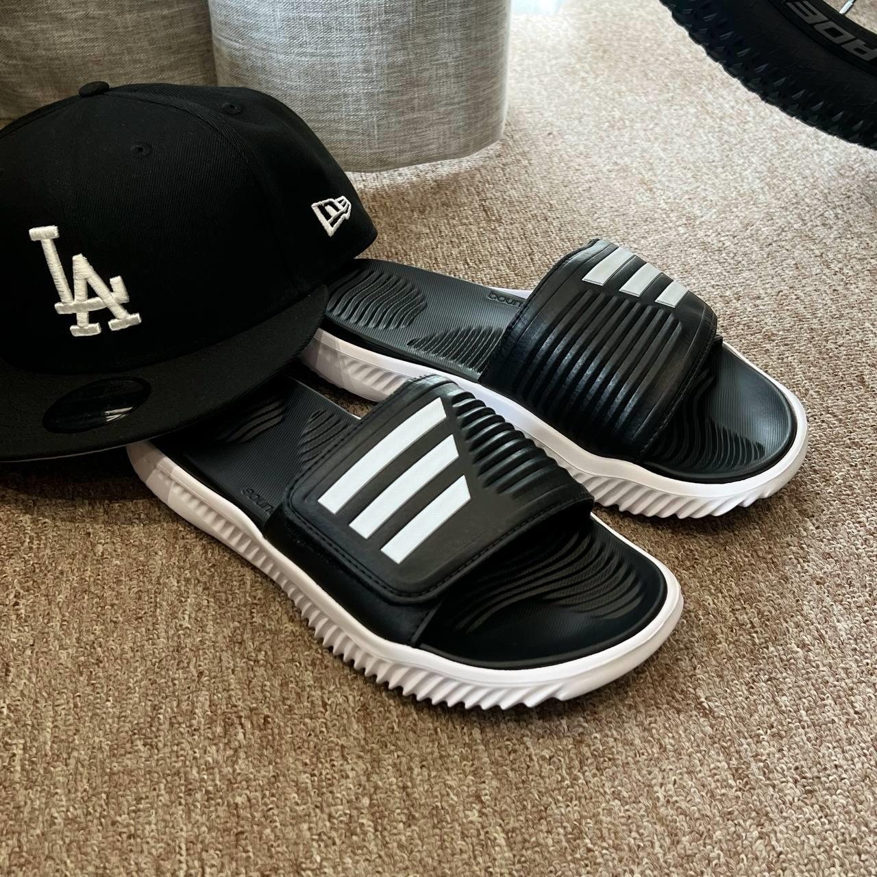 giày thể thao chính hãng, giày nike chính hãng, giày adidas chính hãng, giày newbalance chính hãng, giày converse chính hãng, giày puma chính hãng, giày vans chính hãng, giày asics chính hãng, giày everlast chính hãng, nước hoa chính hãng, ba lô, dép, dép quai ngang