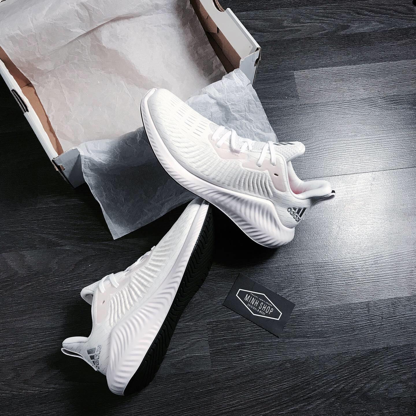 giày thể thao chính hãng, giày nike chính hãng, giày adidas chính hãng, giày newbalance chính hãng, giày converse chính hãng, giày puma chính hãng, giày vans chính hãng, giày asics chính hãng, giày everlast chính hãng, nước hoa chính hãng, ba lô, dép, dép quai ngang