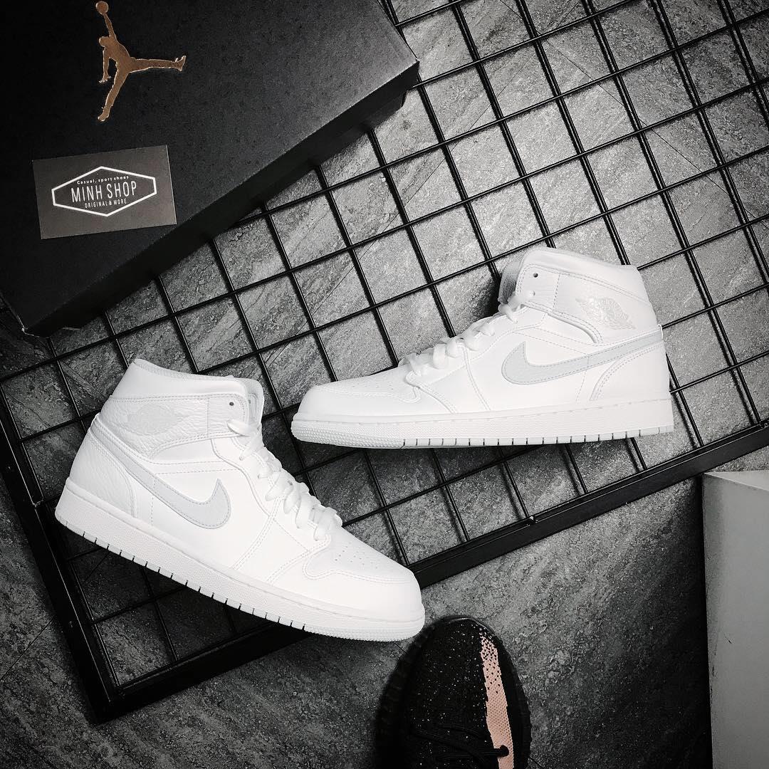 giày thể thao chính hãng, giày nike chính hãng, giày adidas chính hãng, giày newbalance chính hãng, giày converse chính hãng, giày puma chính hãng, giày vans chính hãng, giày asics chính hãng, giày everlast chính hãng, nước hoa chính hãng, ba lô, dép, dép quai ngang