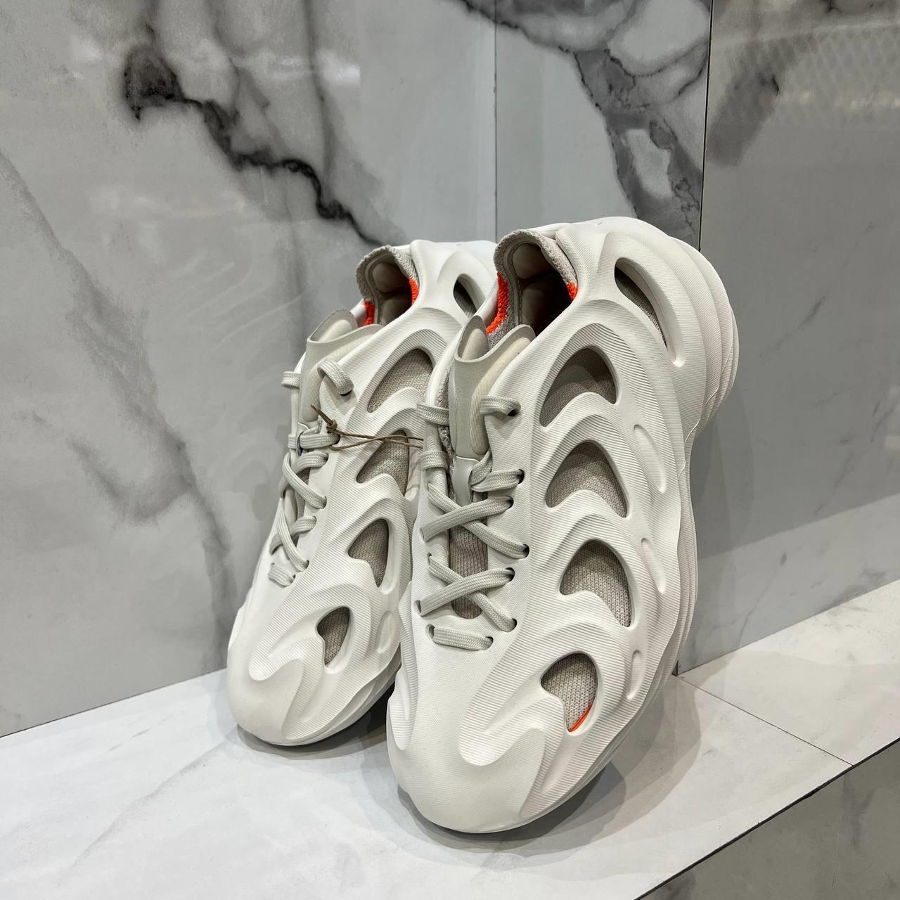 Giày thể thao, Balo thể thao, Nón thể thao, Thương hiệu giày nổi tiếng, Giày Adidas, Giày Nike, Balo Nike, Balo Adidas, Nón Nike, Nón Adidas