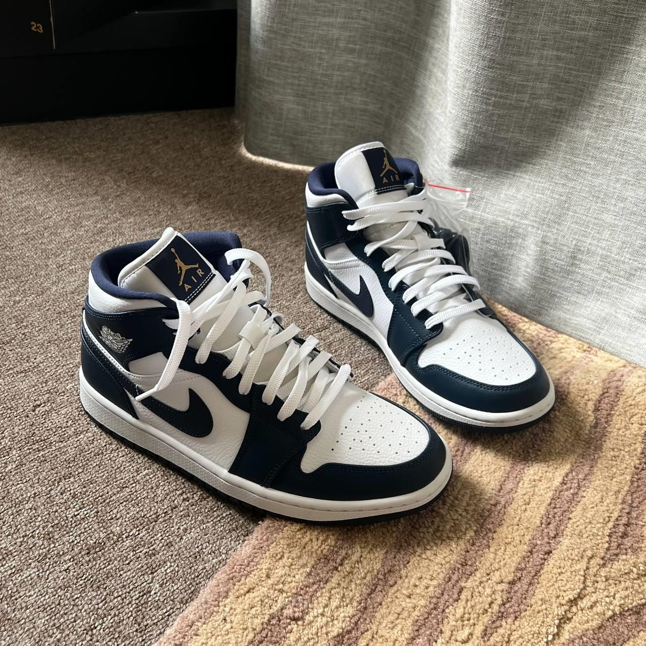 giày thể thao chính hãng, giày nike chính hãng, giày adidas chính hãng, giày newbalance chính hãng, giày converse chính hãng, giày puma chính hãng, giày vans chính hãng, giày asics chính hãng, giày everlast chính hãng, nước hoa chính hãng, ba lô, dép, dép quai ngang