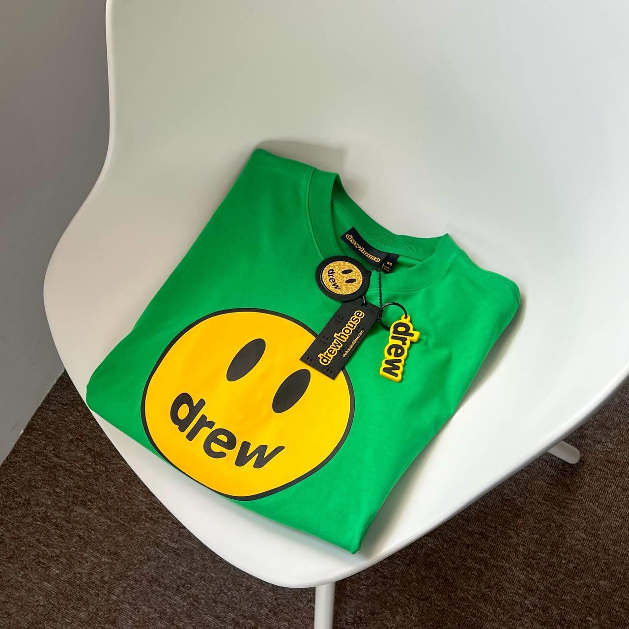 City Culture, hệ thống cửa hàng phân phối chuyên phân phối đồ thể thao, đồng hồ, nước hoa chính hãng, chính ngạch, xách tay từ US, UK, Korea, Japan.