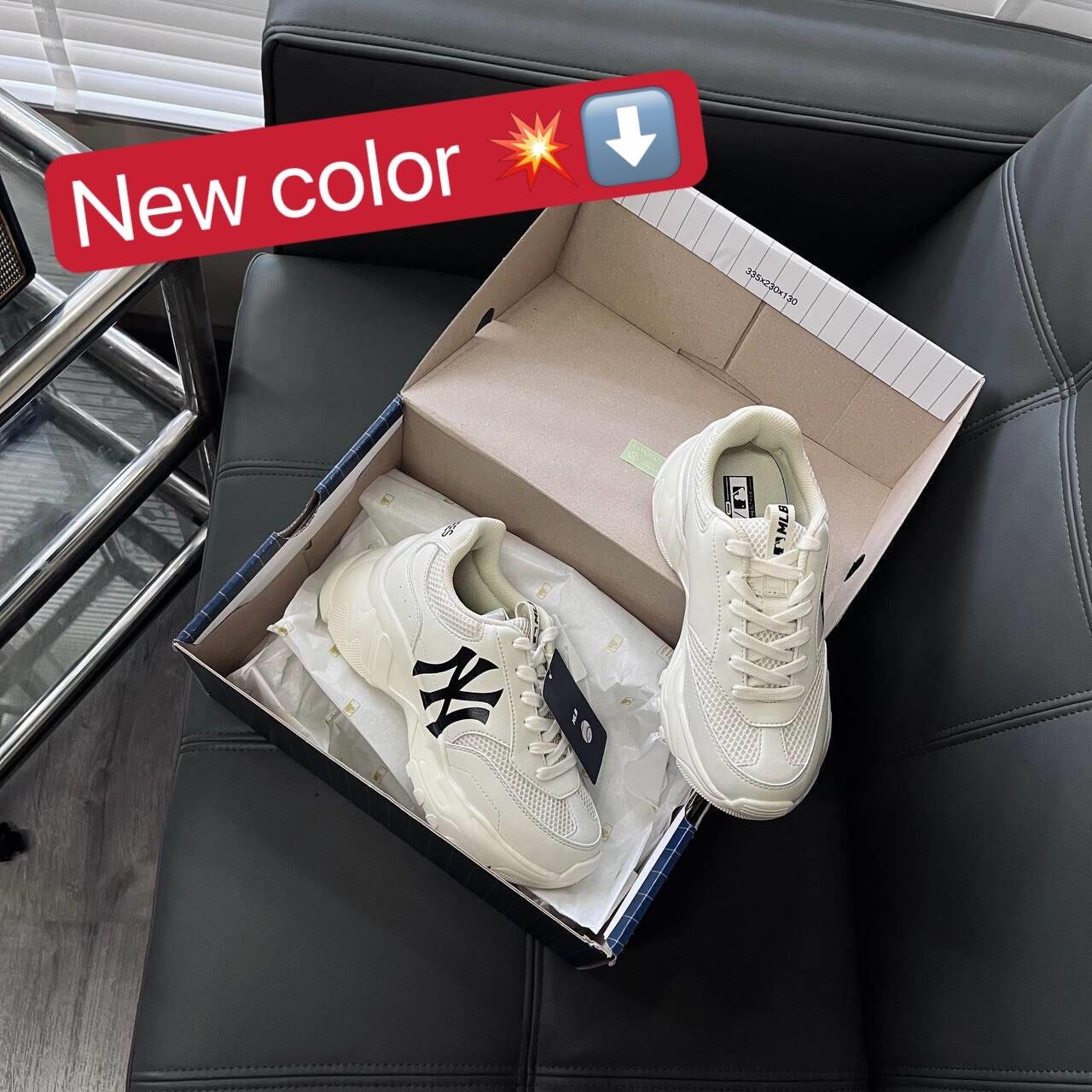 giày thể thao chính hãng, giày nike chính hãng, giày adidas chính hãng, giày newbalance chính hãng, giày converse chính hãng, giày puma chính hãng, giày vans chính hãng, giày asics chính hãng, giày everlast chính hãng, nước hoa chính hãng, ba lô, dép, dép quai ngang