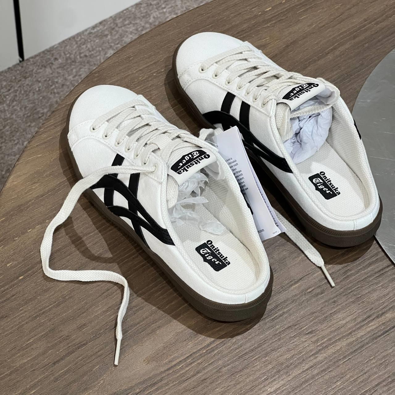 giày thể thao chính hãng, giày nike chính hãng, giày adidas chính hãng, giày newbalance chính hãng, giày converse chính hãng, giày puma chính hãng, giày vans chính hãng, giày asics chính hãng, giày everlast chính hãng, nước hoa chính hãng, ba lô, dép, dép quai ngang