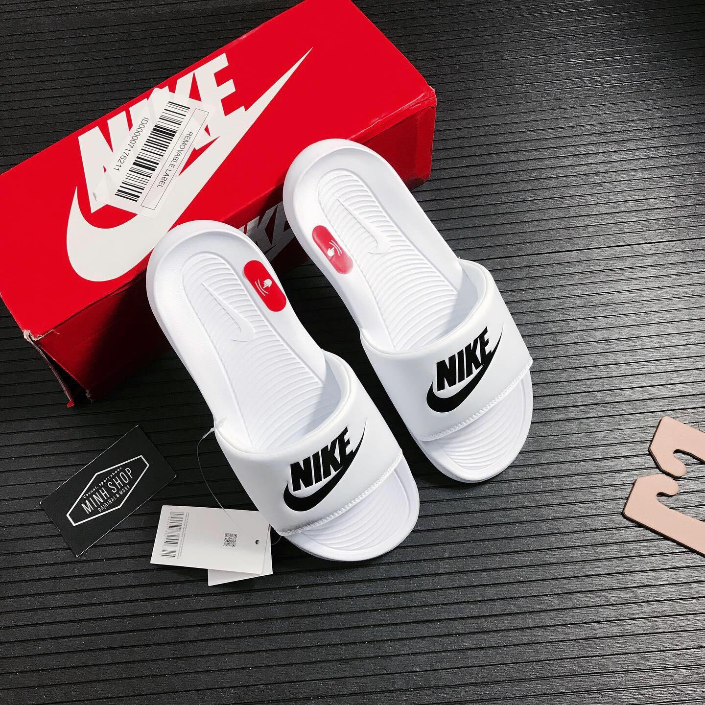 giày thể thao chính hãng, giày nike chính hãng, giày adidas chính hãng, giày newbalance chính hãng, giày converse chính hãng, giày puma chính hãng, giày vans chính hãng, giày asics chính hãng, giày everlast chính hãng, nước hoa chính hãng, ba lô, dép, dép quai ngang