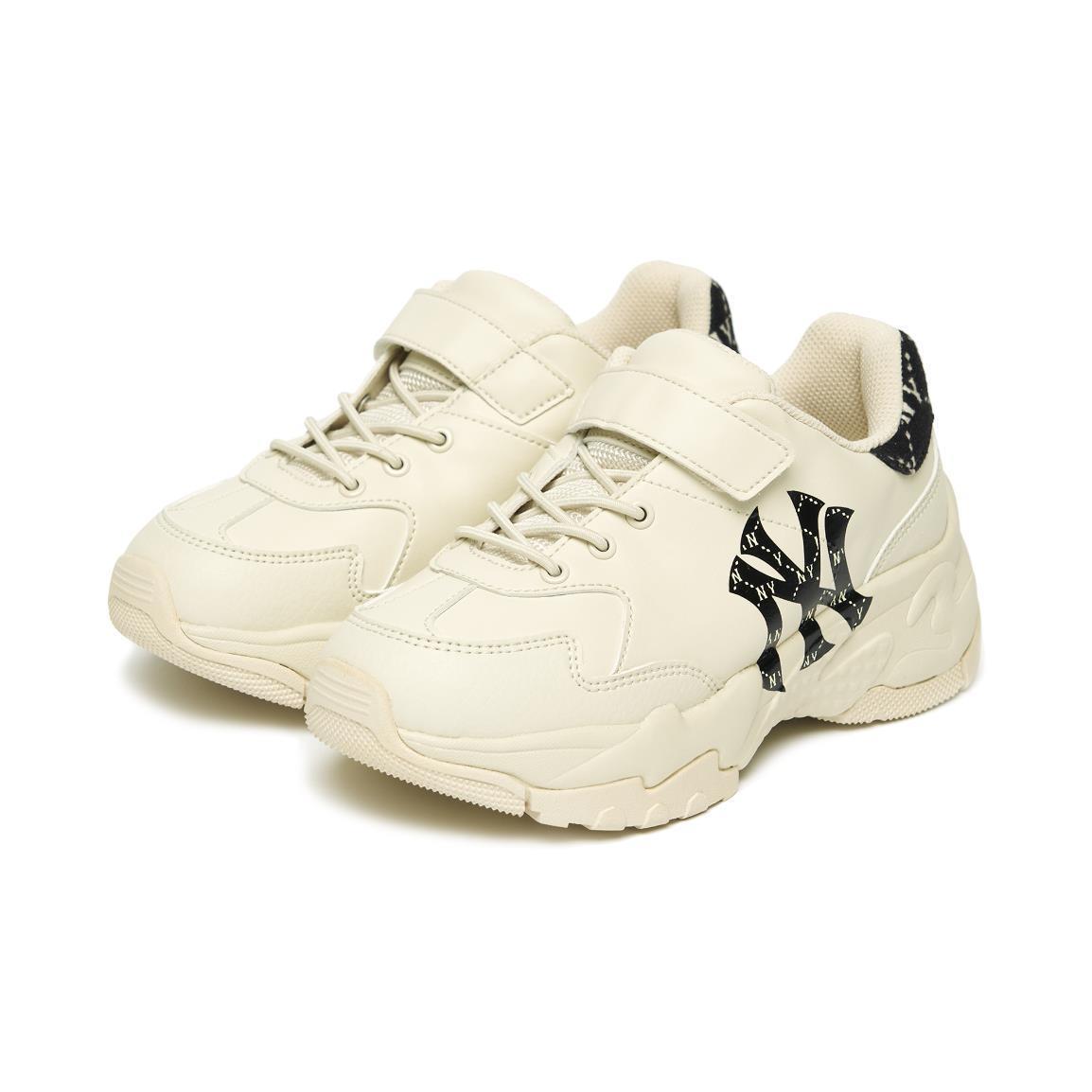 Giày thể thao, Balo thể thao, Nón thể thao, Thương hiệu giày nổi tiếng, Giày Adidas, Giày Nike, Balo Nike, Balo Adidas, Nón Nike, Nón Adidas