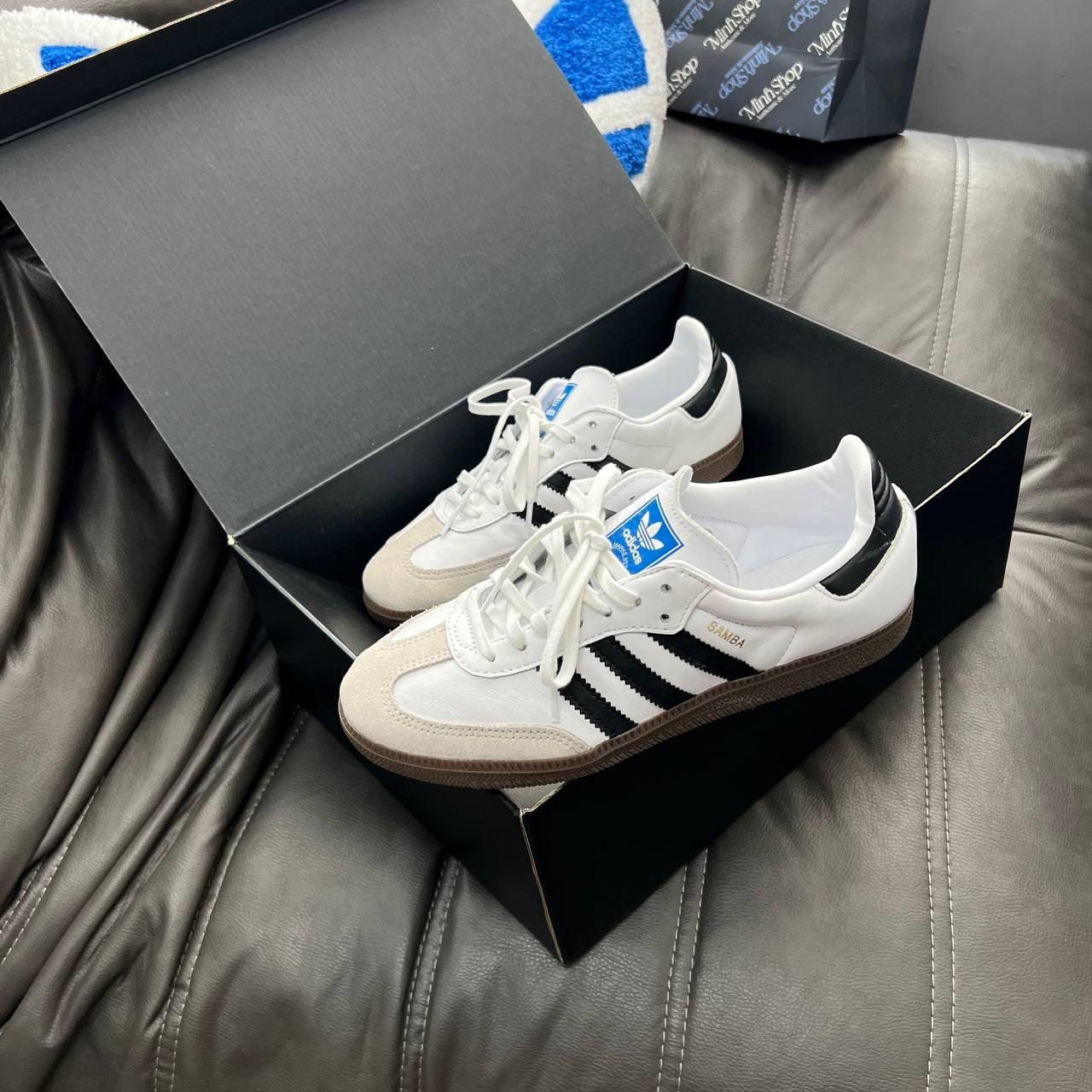 giày thể thao chính hãng, giày nike chính hãng, giày adidas chính hãng, giày newbalance chính hãng, giày converse chính hãng, giày puma chính hãng, giày vans chính hãng, giày asics chính hãng, giày everlast chính hãng, nước hoa chính hãng, ba lô, dép, dép quai ngang