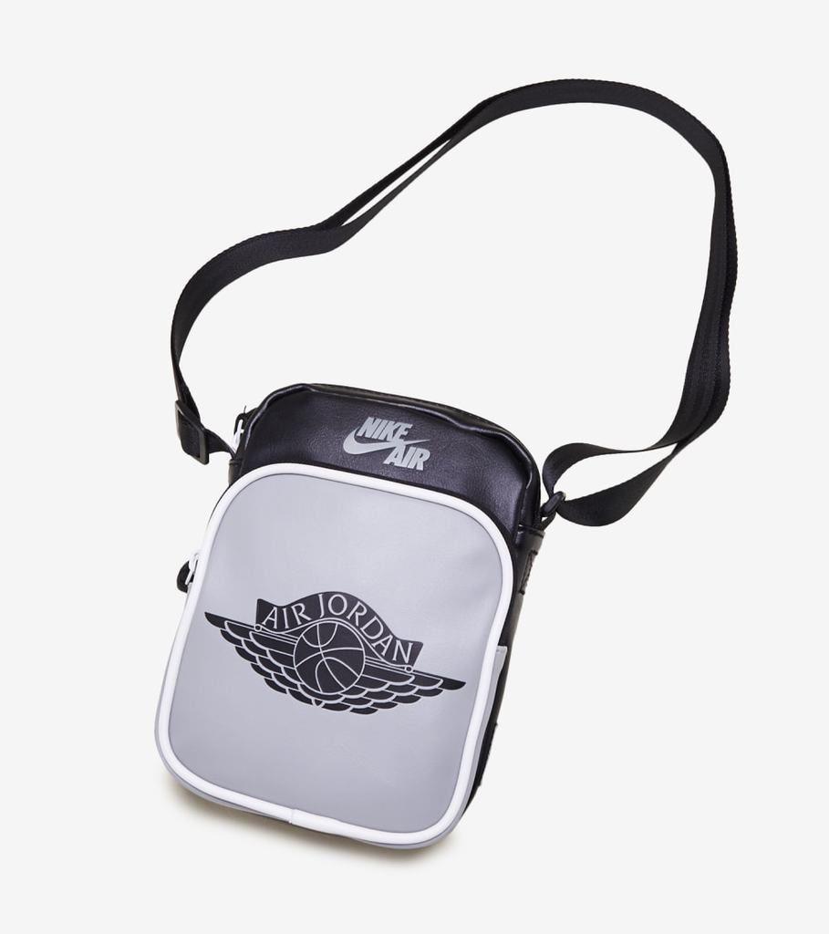 Giày thể thao, Balo thể thao, Nón thể thao, Thương hiệu giày nổi tiếng, Giày Adidas, Giày Nike, Balo Nike, Balo Adidas, Nón Nike, Nón Adidas