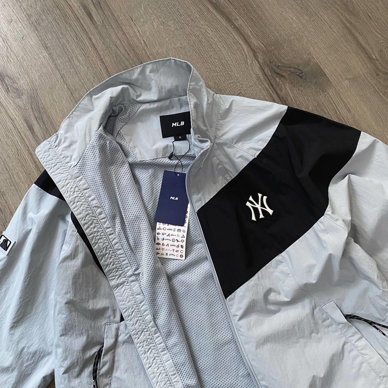 giày thể thao chính hãng, giày nike chính hãng, giày adidas chính hãng, giày newbalance chính hãng, giày converse chính hãng, giày puma chính hãng, giày vans chính hãng, giày asics chính hãng, giày everlast chính hãng, nước hoa chính hãng, ba lô, dép, dép quai ngang