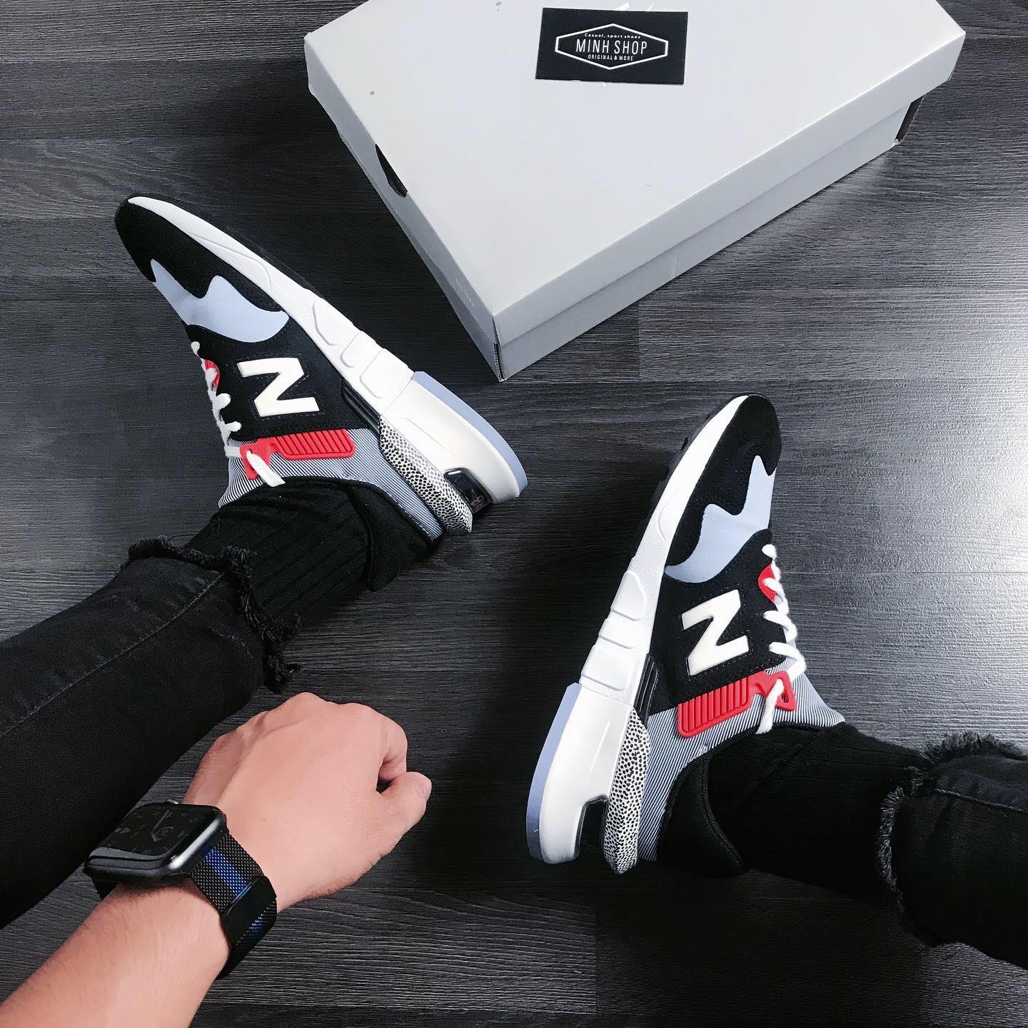 giày thể thao chính hãng, giày nike chính hãng, giày adidas chính hãng, giày newbalance chính hãng, giày converse chính hãng, giày puma chính hãng, giày vans chính hãng, giày asics chính hãng, giày everlast chính hãng, nước hoa chính hãng, ba lô, dép, dép quai ngang