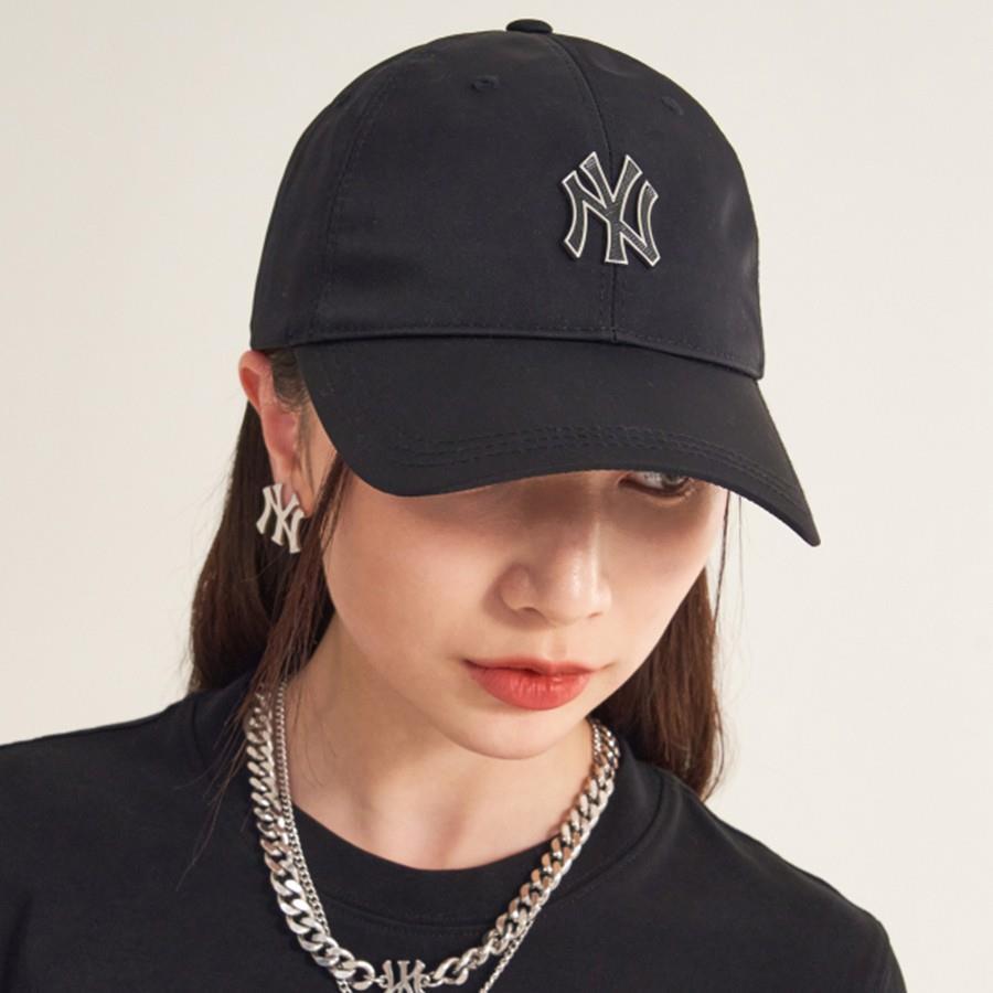 Giày thể thao, Balo thể thao, Nón thể thao, Thương hiệu giày nổi tiếng, Giày Adidas, Giày Nike, Balo Nike, Balo Adidas, Nón Nike, Nón Adidas