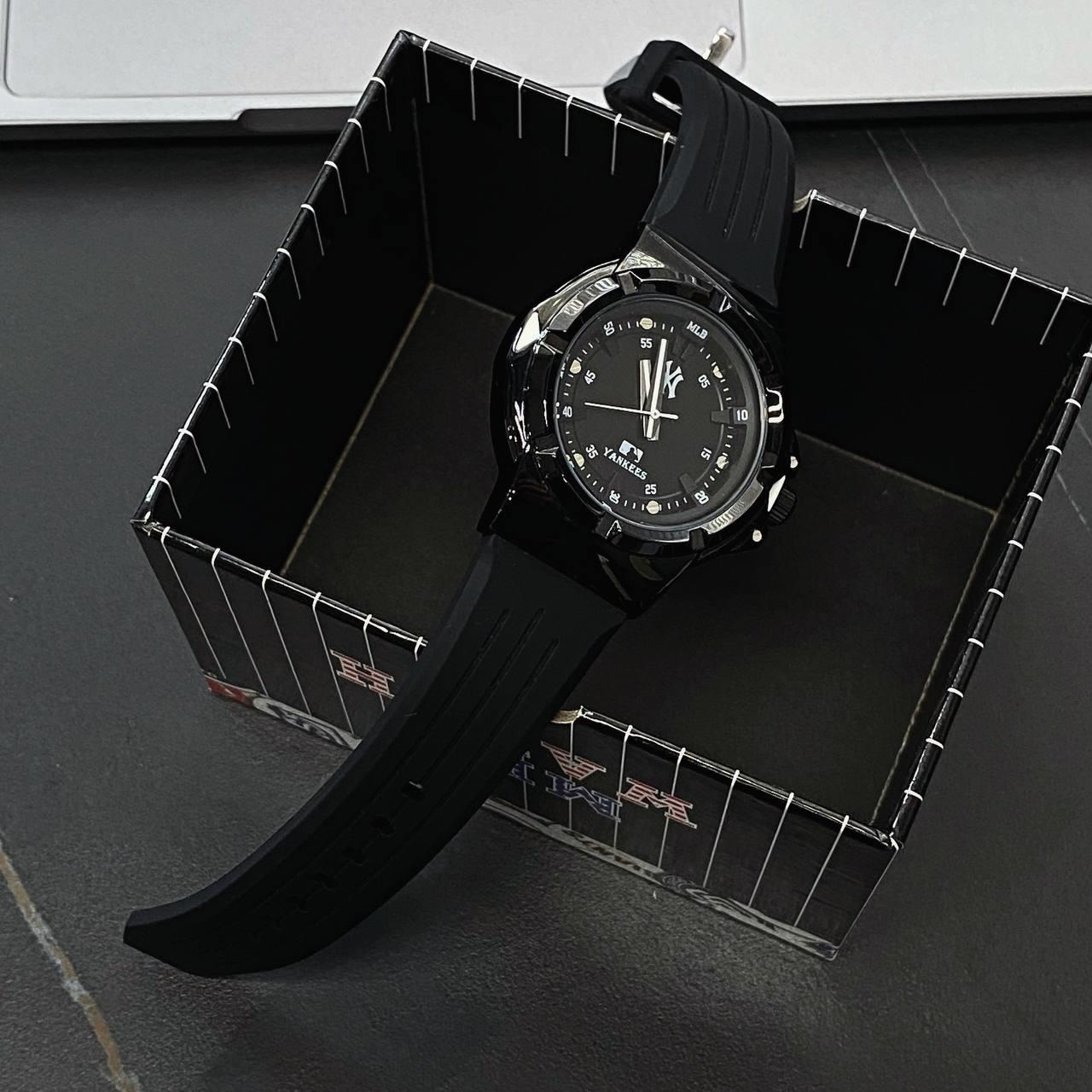 City Culture, hệ thống cửa hàng phân phối chuyên phân phối đồ thể thao, đồng hồ, nước hoa chính hãng, chính ngạch, xách tay từ US, UK, Korea, Japan.