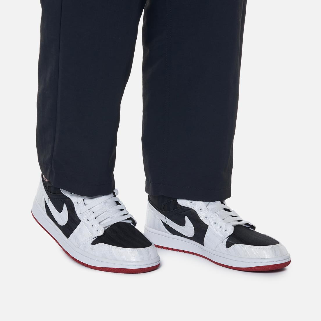 Giày thể thao, Balo thể thao, Nón thể thao, Thương hiệu giày nổi tiếng, Giày Adidas, Giày Nike, Balo Nike, Balo Adidas, Nón Nike, Nón Adidas