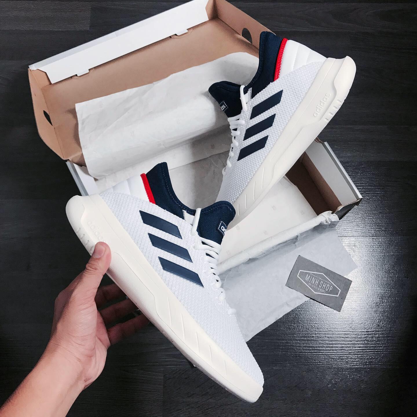 giày thể thao chính hãng, giày nike chính hãng, giày adidas chính hãng, giày newbalance chính hãng, giày converse chính hãng, giày puma chính hãng, giày vans chính hãng, giày asics chính hãng, giày everlast chính hãng, nước hoa chính hãng, ba lô, dép, dép quai ngang