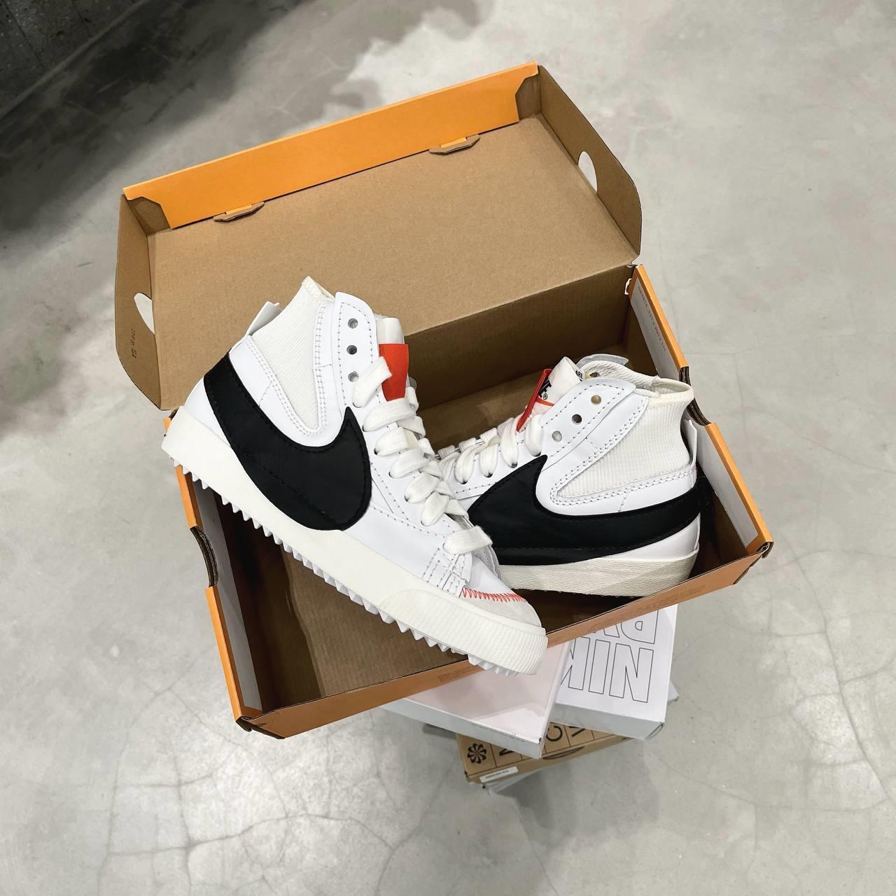 City Culture, hệ thống cửa hàng phân phối chuyên phân phối đồ thể thao, đồng hồ, nước hoa chính hãng, chính ngạch, xách tay từ US, UK, Korea, Japan.