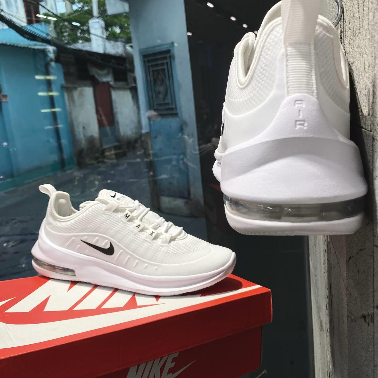 giày thể thao chính hãng, giày nike chính hãng, giày adidas chính hãng, giày newbalance chính hãng, giày converse chính hãng, giày puma chính hãng, giày vans chính hãng, giày asics chính hãng, giày everlast chính hãng, nước hoa chính hãng, ba lô, dép, dép quai ngang