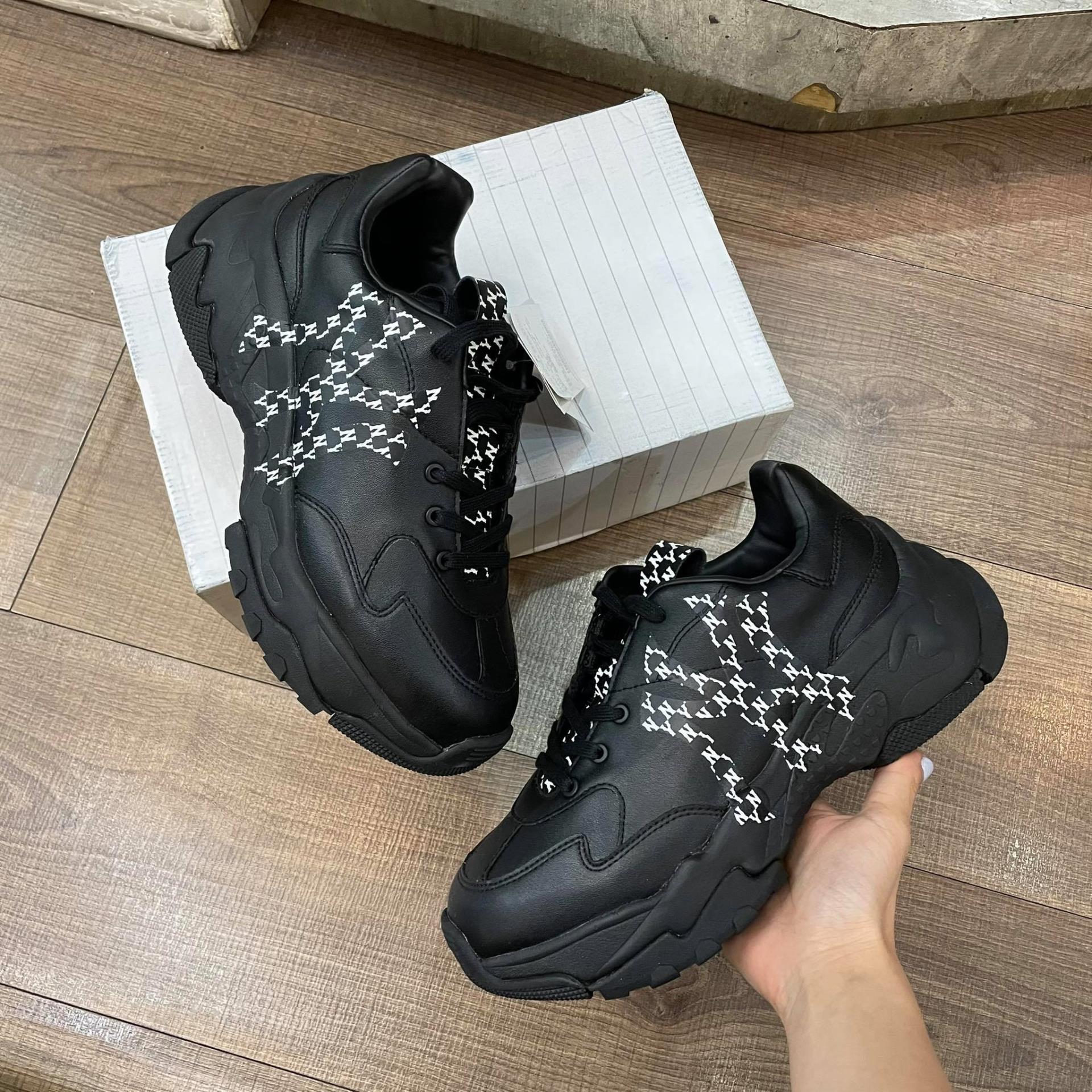 giày thể thao chính hãng, giày nike chính hãng, giày adidas chính hãng, giày newbalance chính hãng, giày converse chính hãng, giày puma chính hãng, giày vans chính hãng, giày asics chính hãng, giày everlast chính hãng, nước hoa chính hãng, ba lô, dép, dép quai ngang