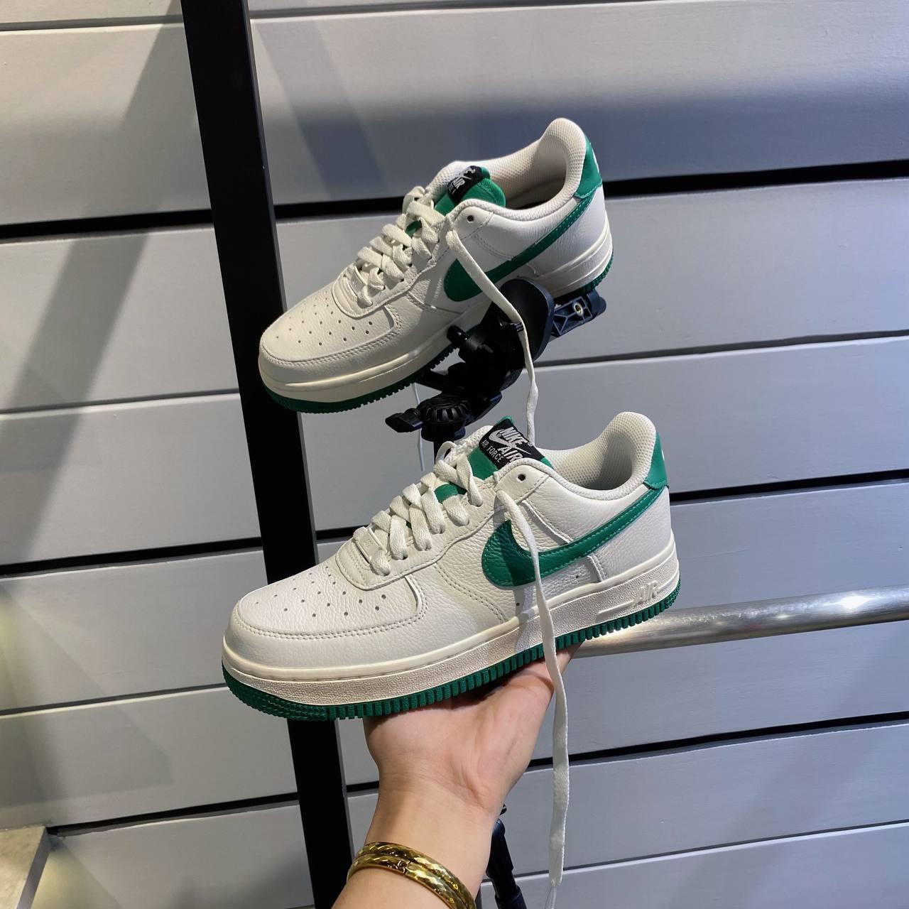 Giày thể thao, Balo thể thao, Nón thể thao, Thương hiệu giày nổi tiếng, Giày Adidas, Giày Nike, Balo Nike, Balo Adidas, Nón Nike, Nón Adidas