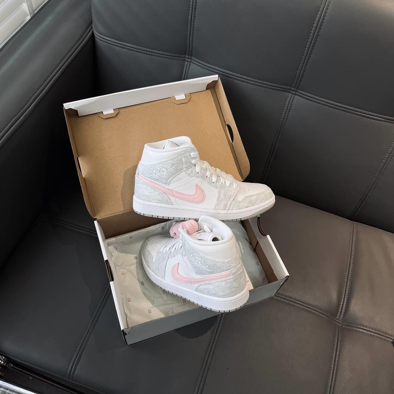 giày thể thao chính hãng, giày nike chính hãng, giày adidas chính hãng, giày newbalance chính hãng, giày converse chính hãng, giày puma chính hãng, giày vans chính hãng, giày asics chính hãng, giày everlast chính hãng, nước hoa chính hãng, ba lô, dép, dép quai ngang