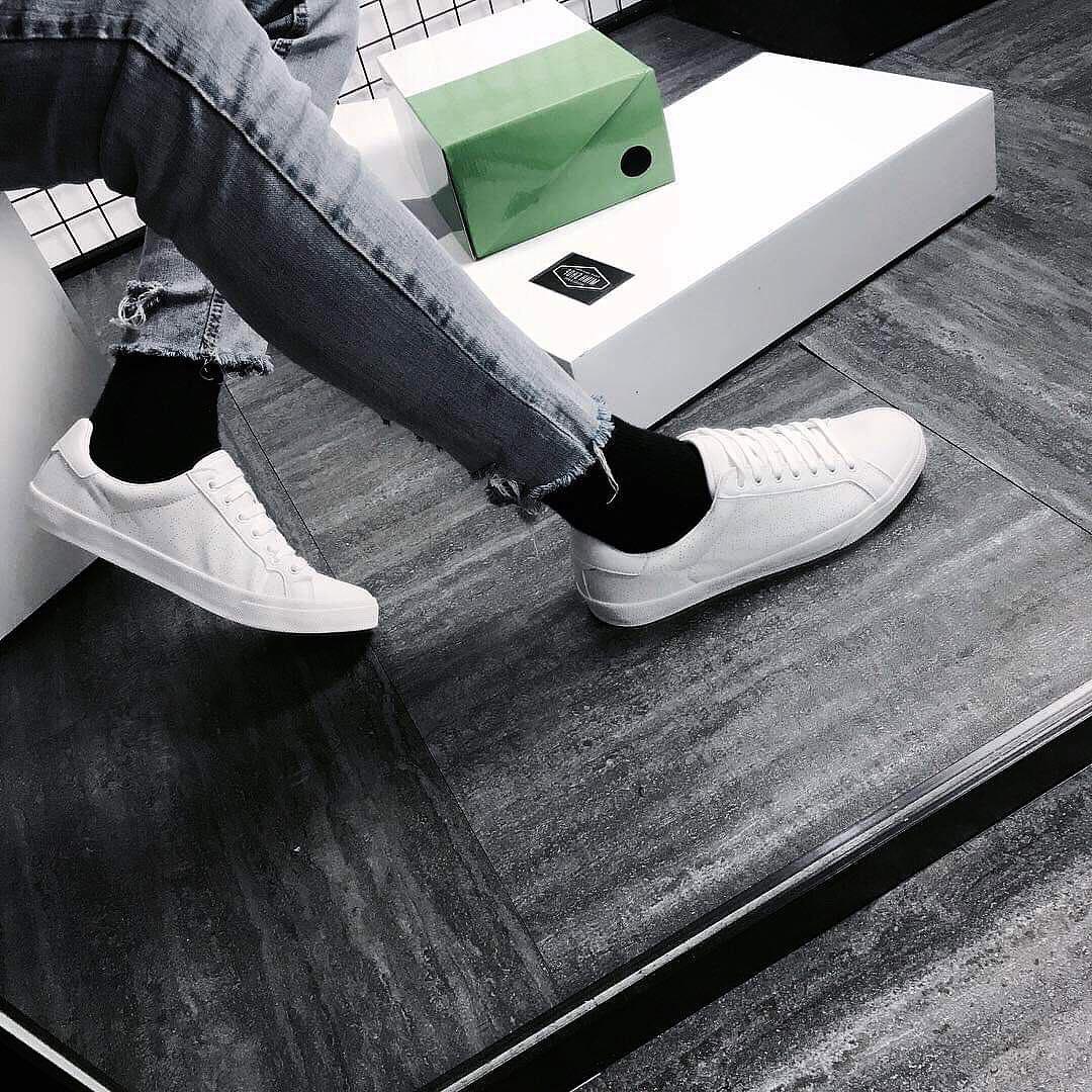 giày thể thao chính hãng, giày nike chính hãng, giày adidas chính hãng, giày newbalance chính hãng, giày converse chính hãng, giày puma chính hãng, giày vans chính hãng, giày asics chính hãng, giày everlast chính hãng, nước hoa chính hãng, ba lô, dép, dép quai ngang
