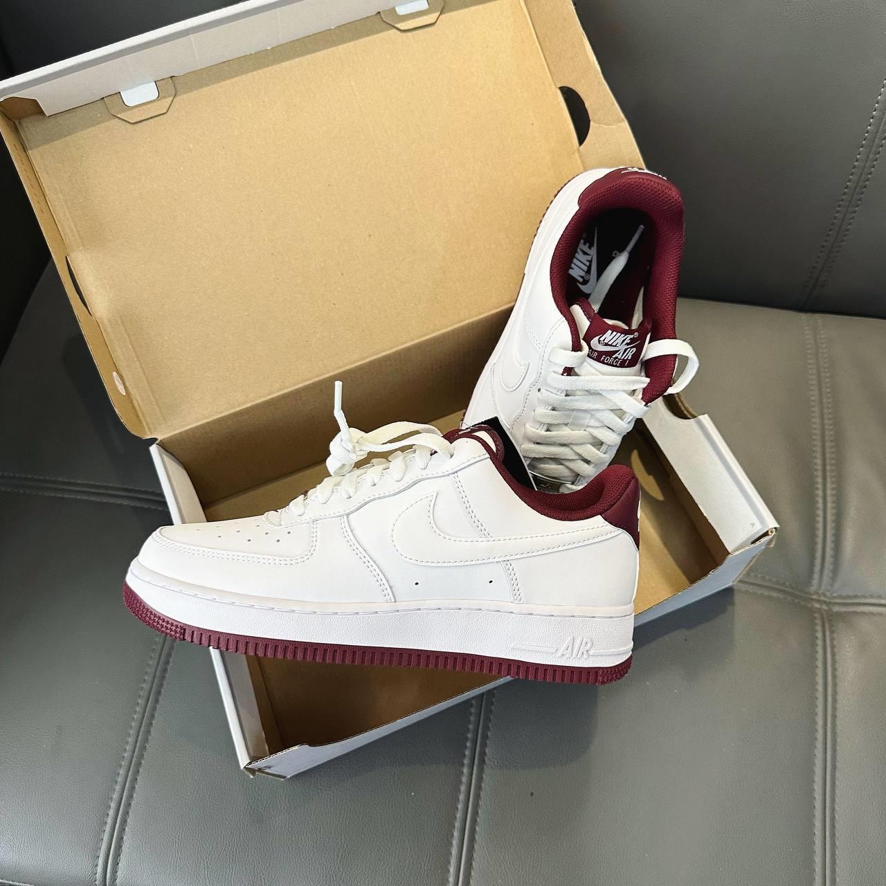 giày thể thao chính hãng, giày nike chính hãng, giày adidas chính hãng, giày newbalance chính hãng, giày converse chính hãng, giày puma chính hãng, giày vans chính hãng, giày asics chính hãng, giày everlast chính hãng, nước hoa chính hãng, ba lô, dép, dép quai ngang
