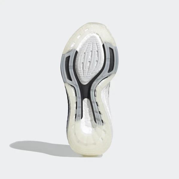 Giày thể thao, Balo thể thao, Nón thể thao, Thương hiệu giày nổi tiếng, Giày Adidas, Giày Nike, Balo Nike, Balo Adidas, Nón Nike, Nón Adidas