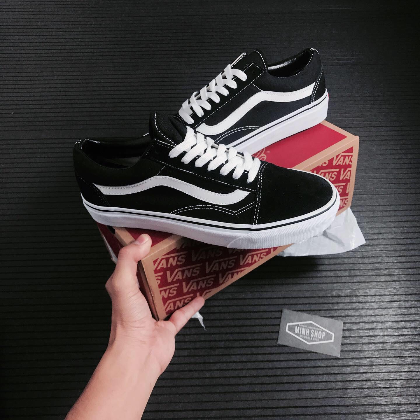 giày thể thao chính hãng, giày nike chính hãng, giày adidas chính hãng, giày newbalance chính hãng, giày converse chính hãng, giày puma chính hãng, giày vans chính hãng, giày asics chính hãng, giày everlast chính hãng, nước hoa chính hãng, ba lô, dép, dép quai ngang