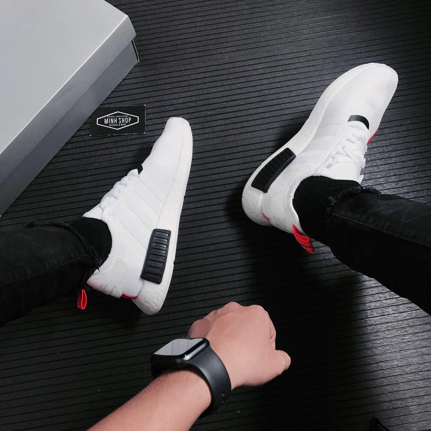 giày thể thao chính hãng, giày nike chính hãng, giày adidas chính hãng, giày newbalance chính hãng, giày converse chính hãng, giày puma chính hãng, giày vans chính hãng, giày asics chính hãng, giày everlast chính hãng, nước hoa chính hãng, ba lô, dép, dép quai ngang