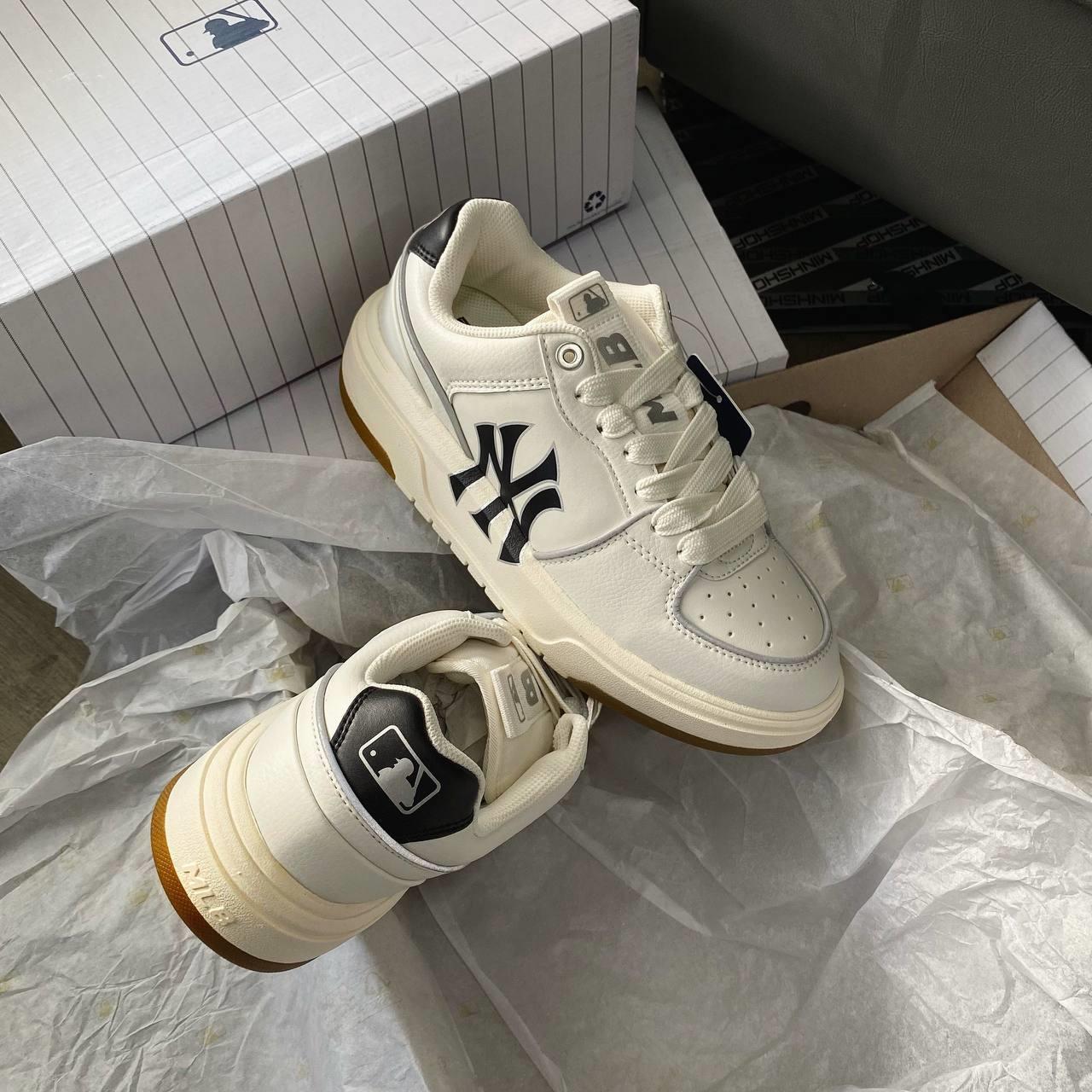 City Culture, hệ thống cửa hàng phân phối chuyên phân phối đồ thể thao, đồng hồ, nước hoa chính hãng, chính ngạch, xách tay từ US, UK, Korea, Japan.