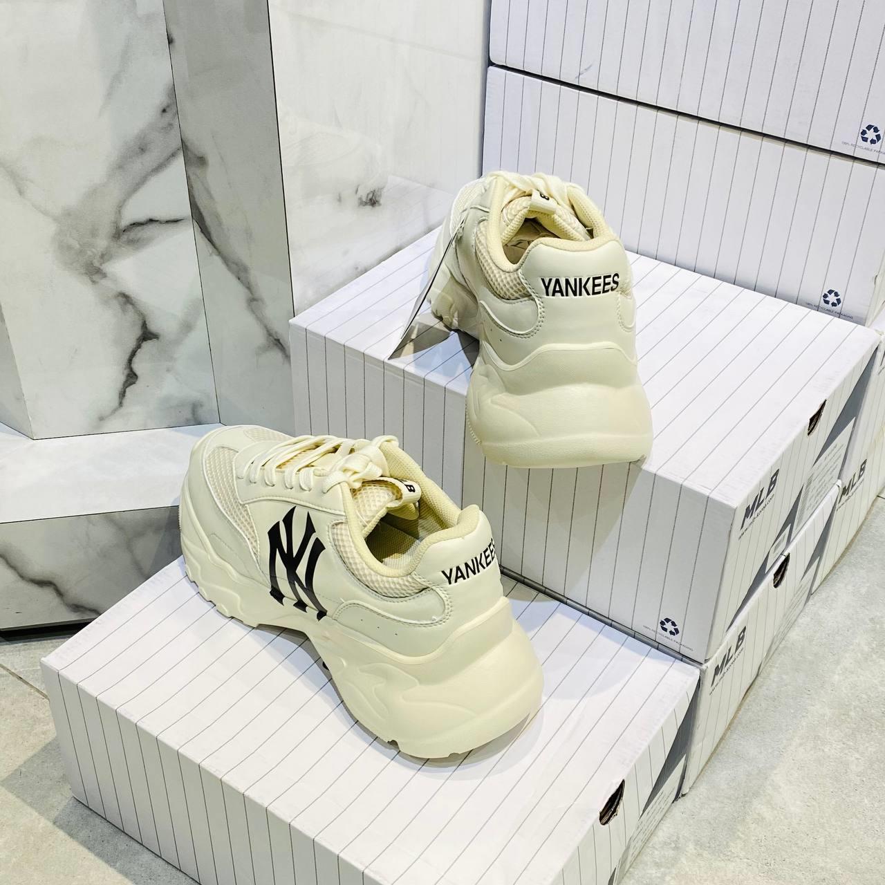Giày thể thao, Balo thể thao, Nón thể thao, Thương hiệu giày nổi tiếng, Giày Adidas, Giày Nike, Balo Nike, Balo Adidas, Nón Nike, Nón Adidas