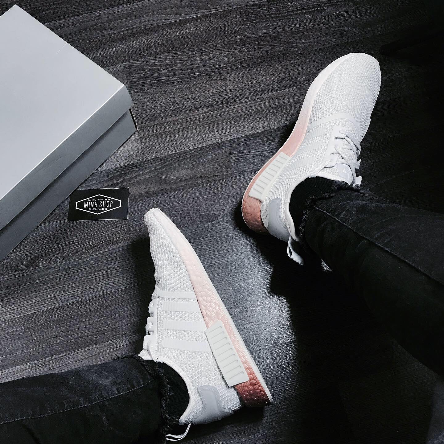 giày thể thao chính hãng, giày nike chính hãng, giày adidas chính hãng, giày newbalance chính hãng, giày converse chính hãng, giày puma chính hãng, giày vans chính hãng, giày asics chính hãng, giày everlast chính hãng, nước hoa chính hãng, ba lô, dép, dép quai ngang