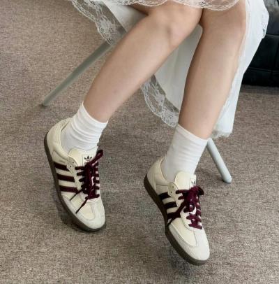 giày thể thao chính hãng, giày nike chính hãng, giày adidas chính hãng, giày newbalance chính hãng, giày converse chính hãng, giày puma chính hãng, giày vans chính hãng, giày asics chính hãng, giày everlast chính hãng, nước hoa chính hãng, ba lô, dép, dép quai ngang