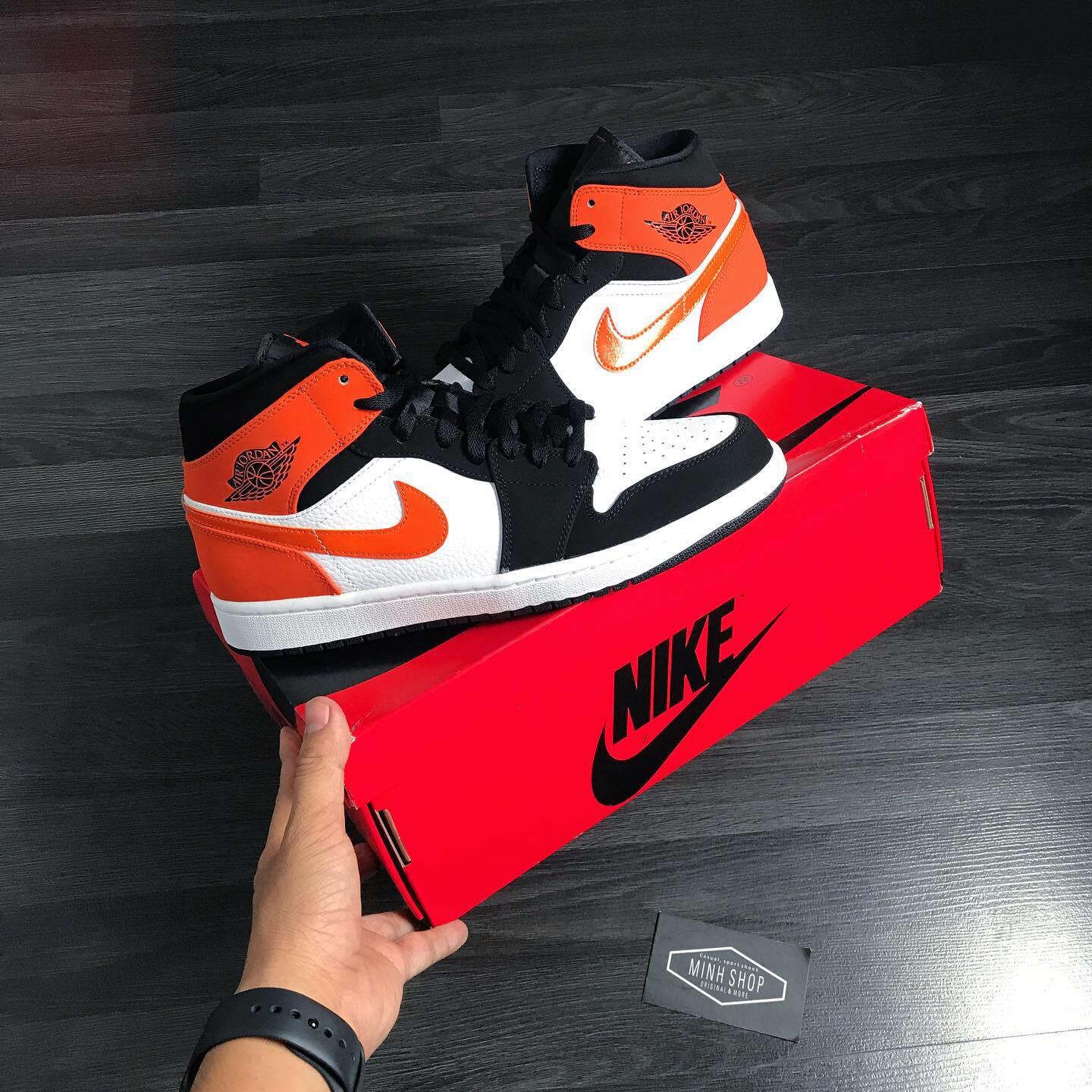giày thể thao chính hãng, giày nike chính hãng, giày adidas chính hãng, giày newbalance chính hãng, giày converse chính hãng, giày puma chính hãng, giày vans chính hãng, giày asics chính hãng, giày everlast chính hãng, nước hoa chính hãng, ba lô, dép, dép quai ngang