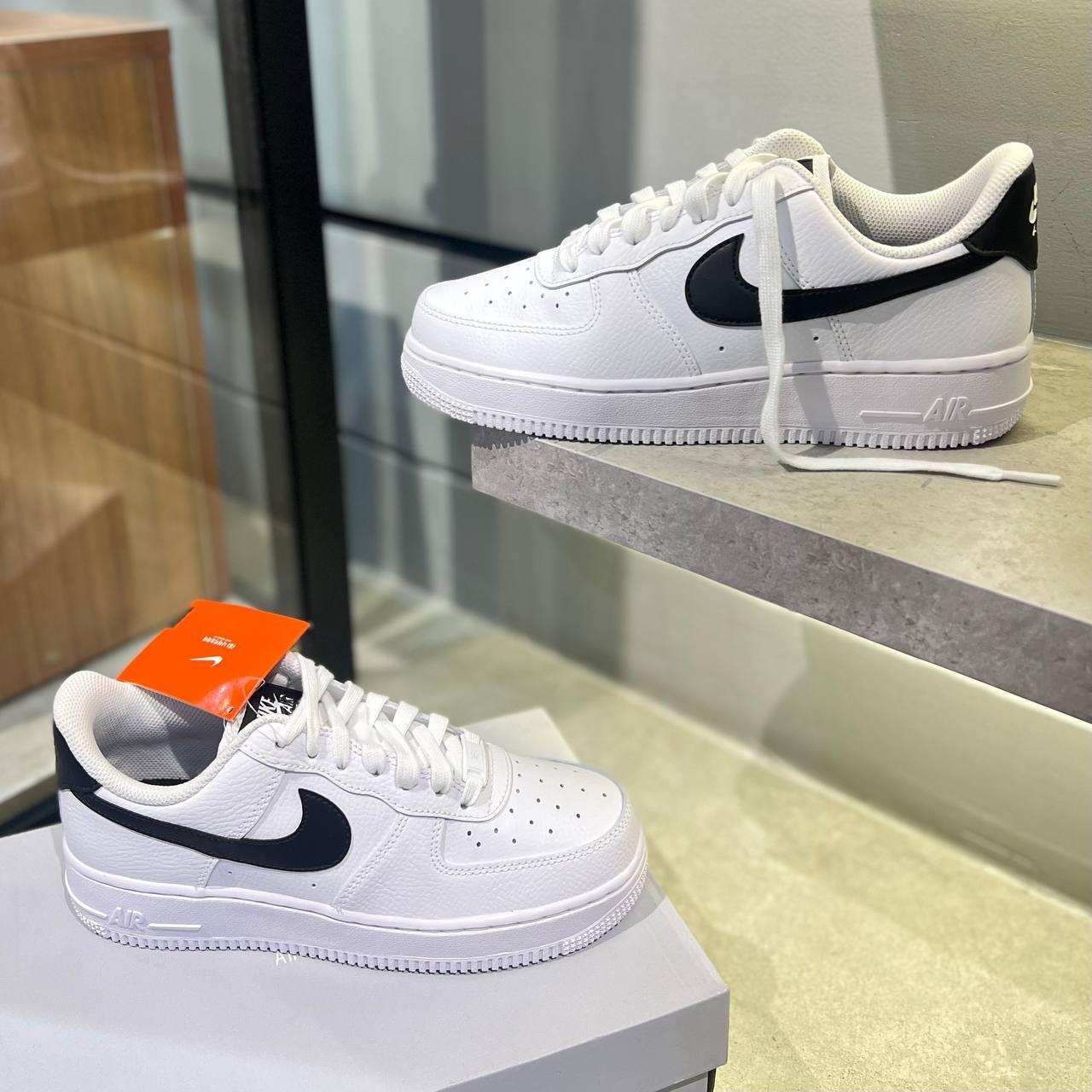 Giày thể thao, Balo thể thao, Nón thể thao, Thương hiệu giày nổi tiếng, Giày Adidas, Giày Nike, Balo Nike, Balo Adidas, Nón Nike, Nón Adidas