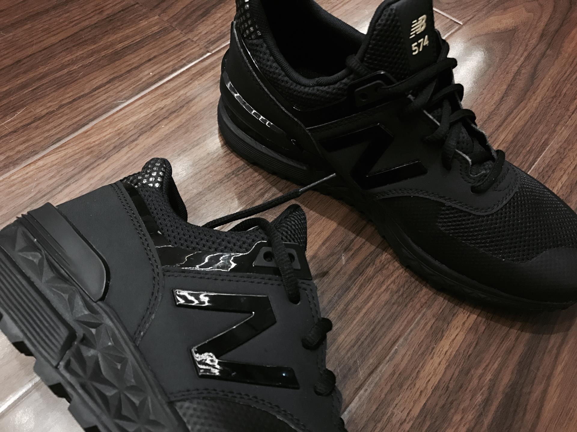 giày thể thao chính hãng, giày nike chính hãng, giày adidas chính hãng, giày newbalance chính hãng, giày converse chính hãng, giày puma chính hãng, giày vans chính hãng, giày asics chính hãng, giày everlast chính hãng, nước hoa chính hãng, ba lô, dép, dép quai ngang