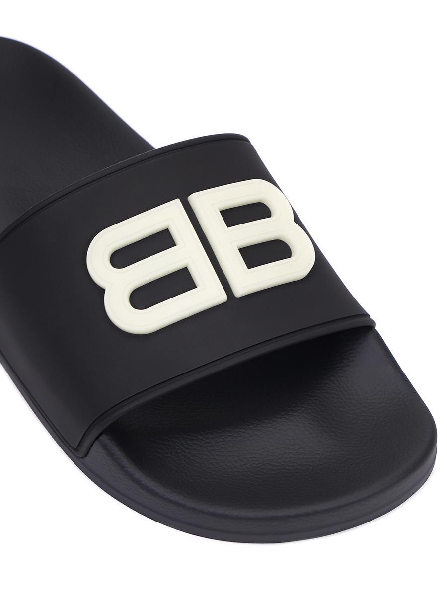 Giày thể thao, Balo thể thao, Nón thể thao, Thương hiệu giày nổi tiếng, Giày Adidas, Giày Nike, Balo Nike, Balo Adidas, Nón Nike, Nón Adidas