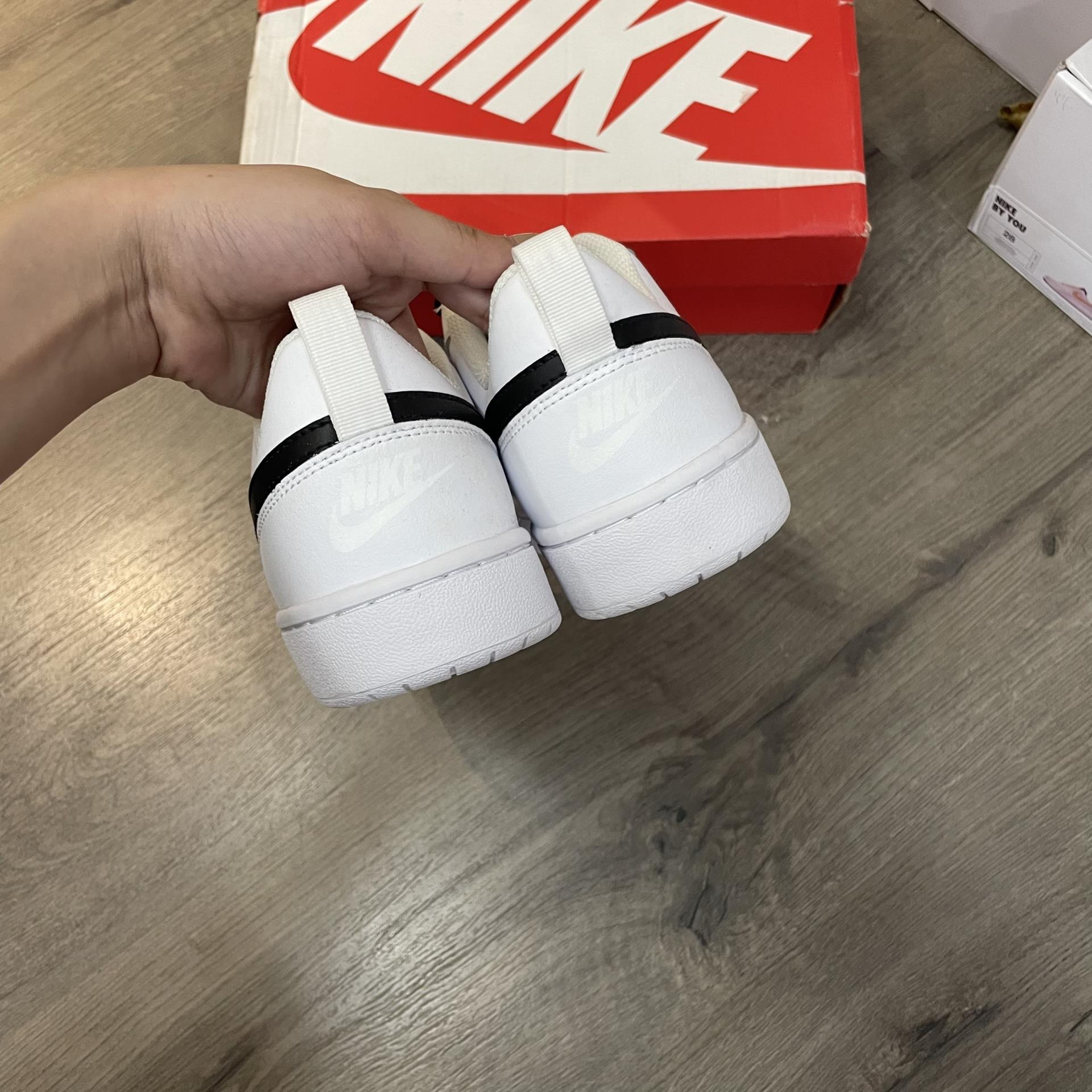 giày thể thao chính hãng, giày nike chính hãng, giày adidas chính hãng, giày newbalance chính hãng, giày converse chính hãng, giày puma chính hãng, giày vans chính hãng, giày asics chính hãng, giày everlast chính hãng, nước hoa chính hãng, ba lô, dép, dép quai ngang