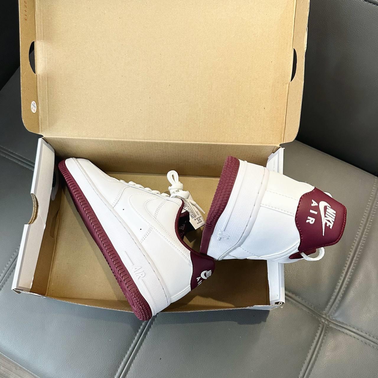 giày thể thao chính hãng, giày nike chính hãng, giày adidas chính hãng, giày newbalance chính hãng, giày converse chính hãng, giày puma chính hãng, giày vans chính hãng, giày asics chính hãng, giày everlast chính hãng, nước hoa chính hãng, ba lô, dép, dép quai ngang