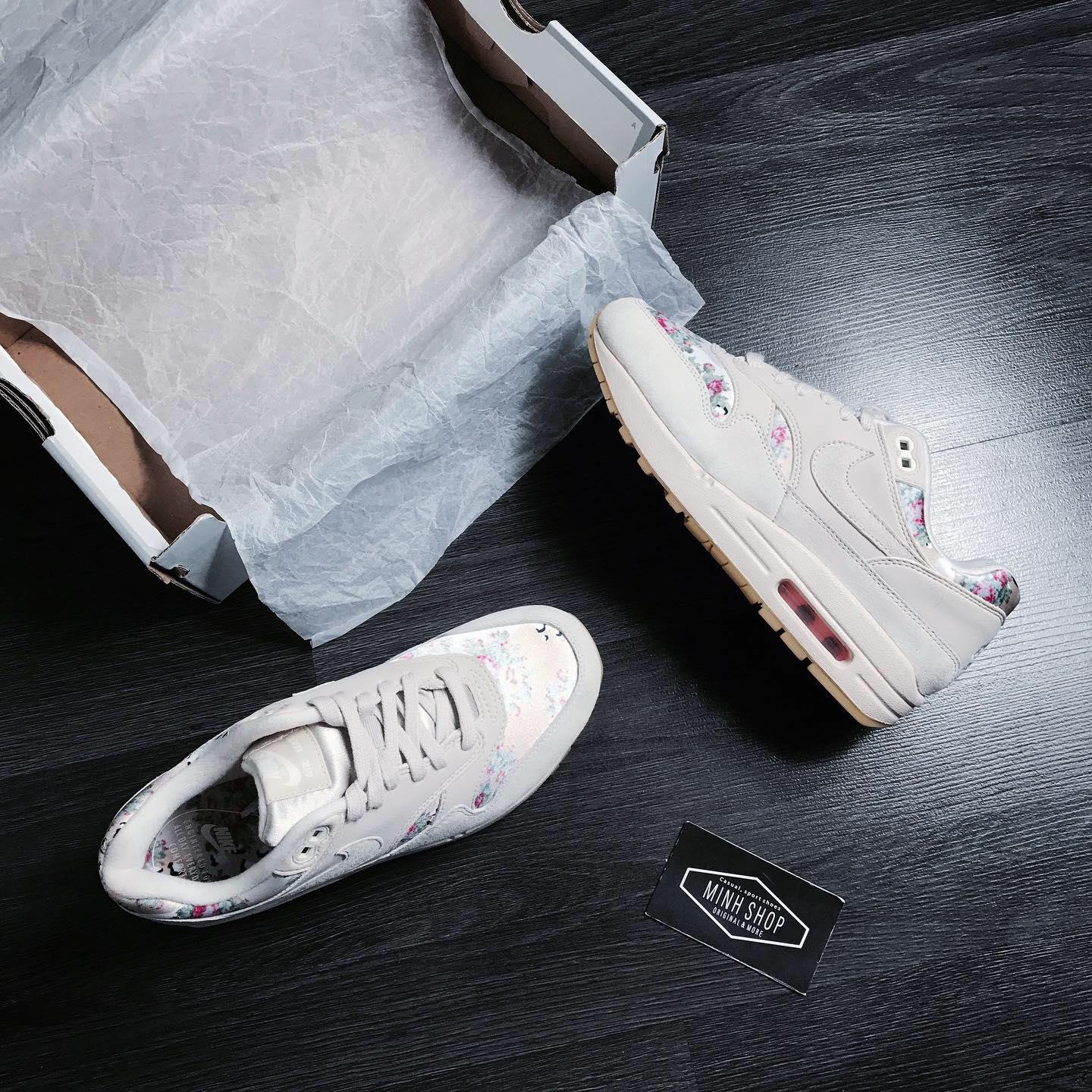 giày thể thao chính hãng, giày nike chính hãng, giày adidas chính hãng, giày newbalance chính hãng, giày converse chính hãng, giày puma chính hãng, giày vans chính hãng, giày asics chính hãng, giày everlast chính hãng, nước hoa chính hãng, ba lô, dép, dép quai ngang