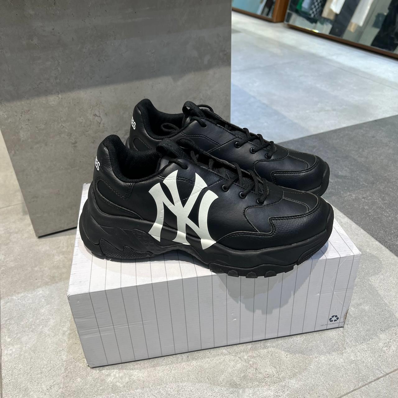 Giày thể thao, Balo thể thao, Nón thể thao, Thương hiệu giày nổi tiếng, Giày Adidas, Giày Nike, Balo Nike, Balo Adidas, Nón Nike, Nón Adidas