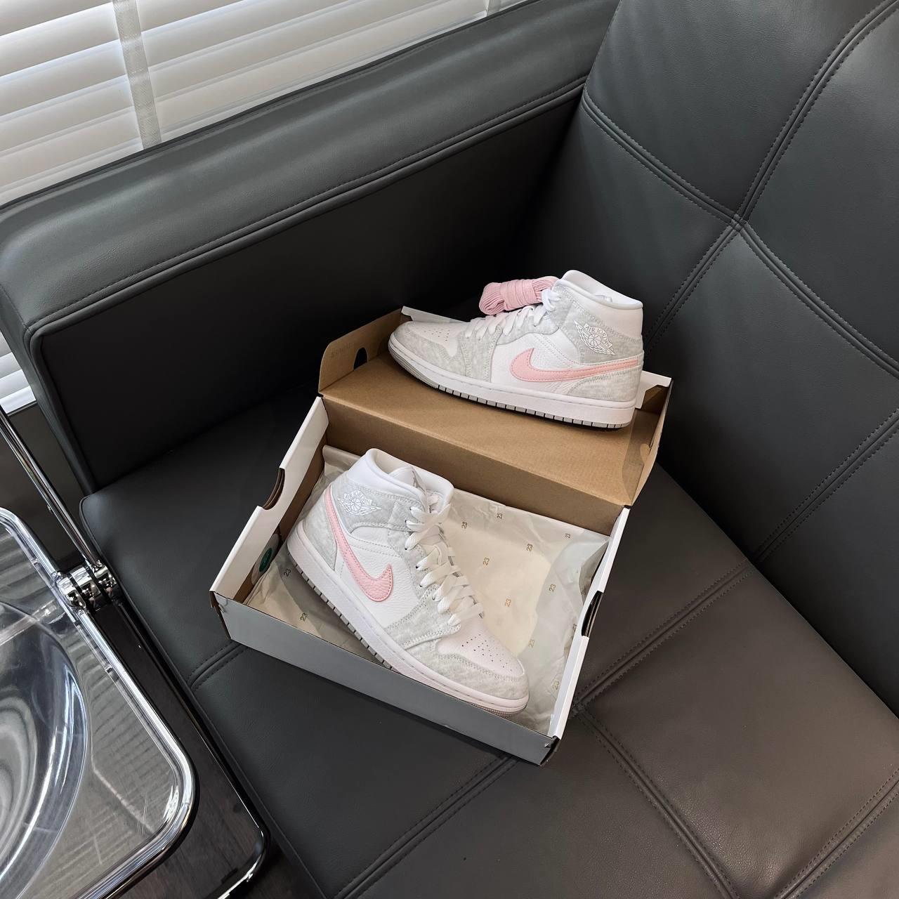 giày thể thao chính hãng, giày nike chính hãng, giày adidas chính hãng, giày newbalance chính hãng, giày converse chính hãng, giày puma chính hãng, giày vans chính hãng, giày asics chính hãng, giày everlast chính hãng, nước hoa chính hãng, ba lô, dép, dép quai ngang