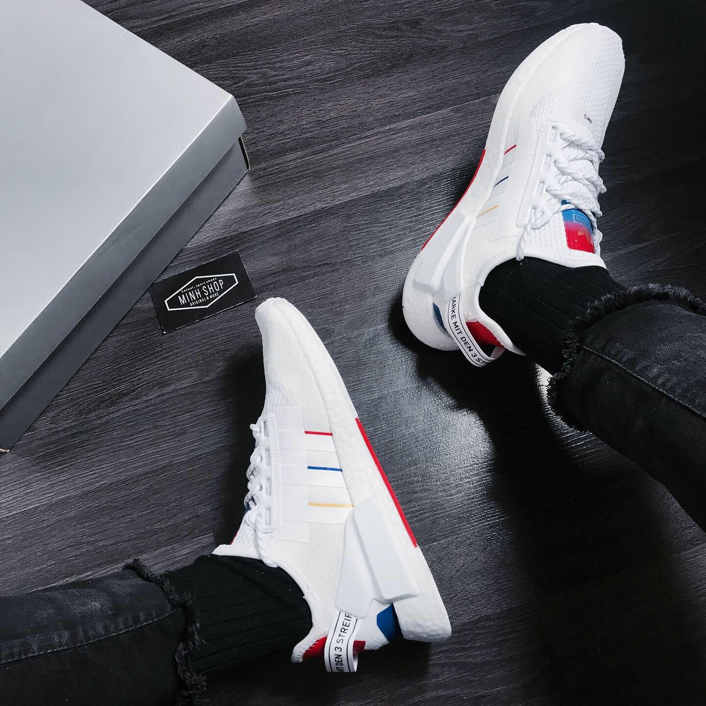 giày thể thao chính hãng, giày nike chính hãng, giày adidas chính hãng, giày newbalance chính hãng, giày converse chính hãng, giày puma chính hãng, giày vans chính hãng, giày asics chính hãng, giày everlast chính hãng, nước hoa chính hãng, ba lô, dép, dép quai ngang