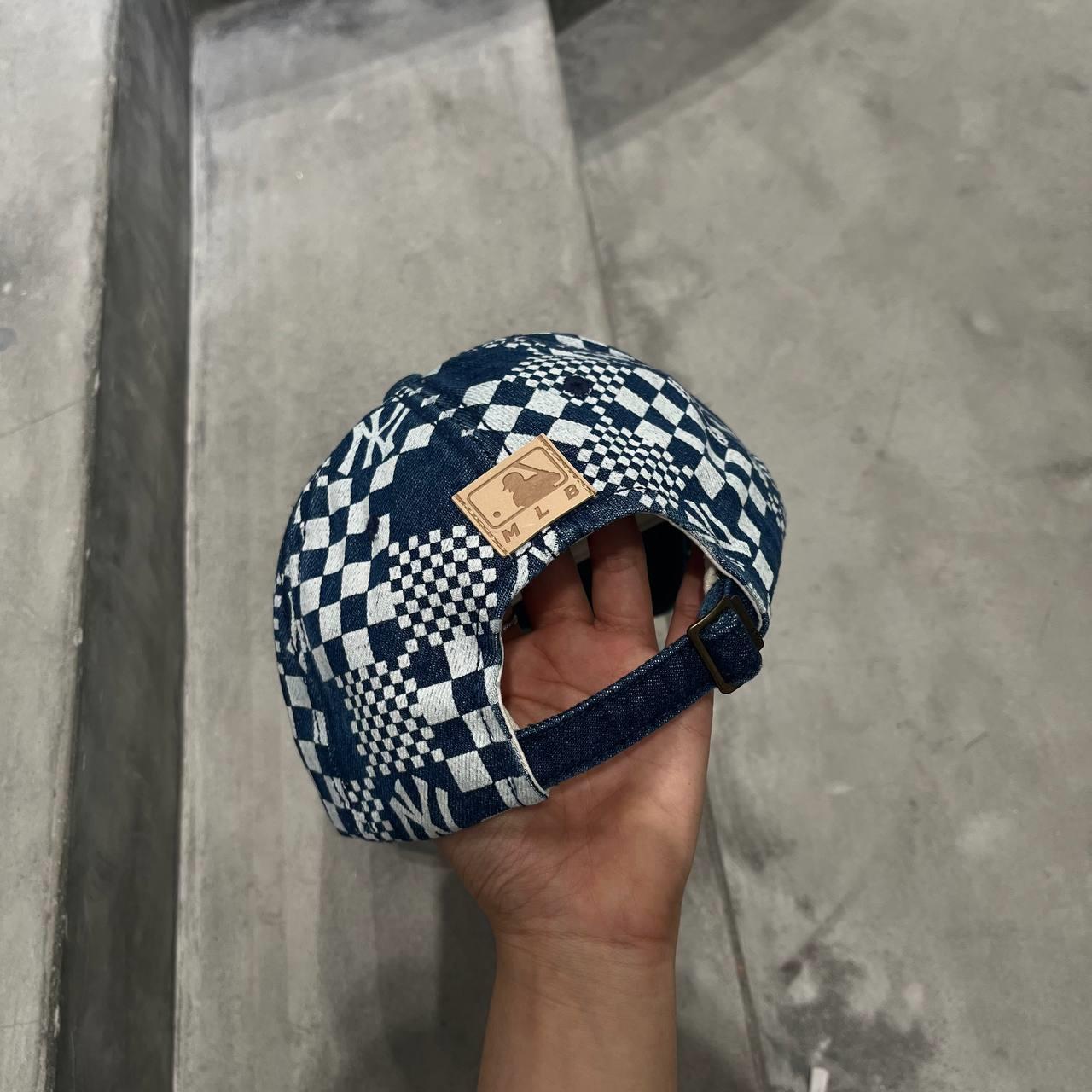 giày thể thao chính hãng, giày nike chính hãng, giày adidas chính hãng, giày newbalance chính hãng, giày converse chính hãng, giày puma chính hãng, giày vans chính hãng, giày asics chính hãng, giày everlast chính hãng, nước hoa chính hãng, ba lô, dép, dép quai ngang